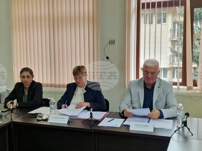 Общинските съветници в Чепеларе приеха всички точки от дневния ред на днешното си заседание 