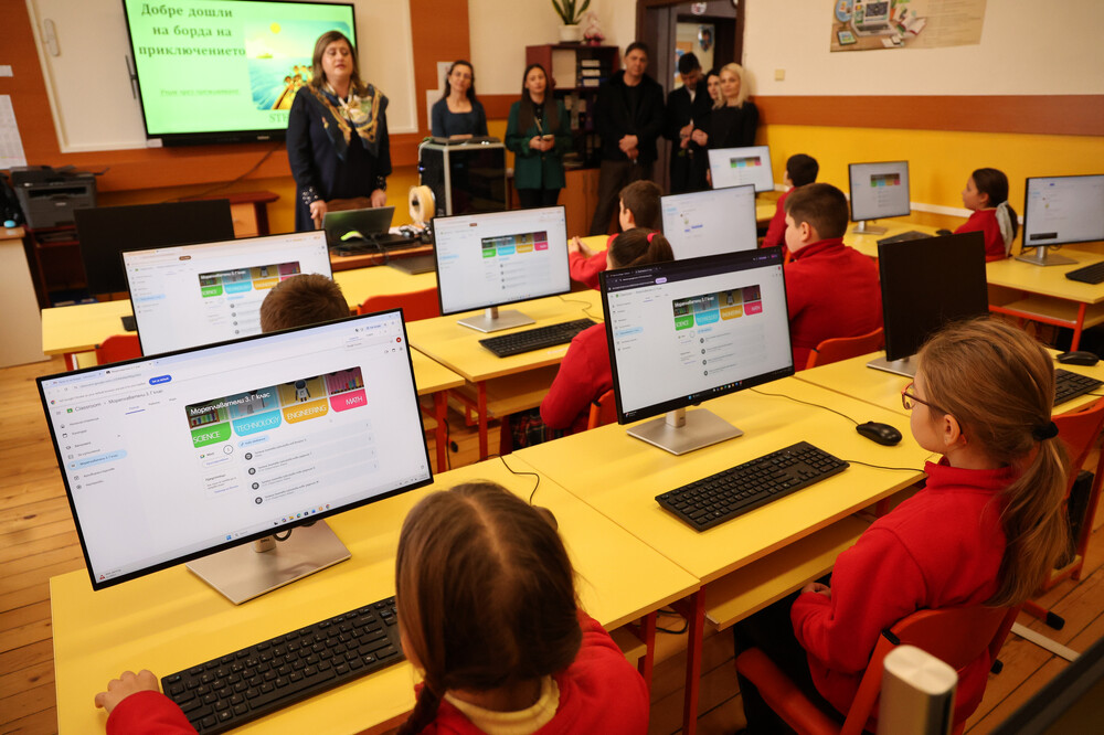 Община Банско: НУ „Свети Паисий Хилендарски“ с нови STEM кабинети