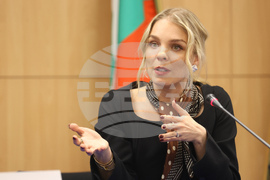 Европейски парламент - Вероника Цифрова - пресконференция