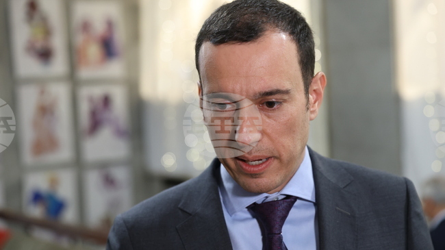 Утре няма да има поскъпване на зоните за паркиране в София, ако има промяна, тя ще е следващите месеци, каза столичният кмет Васил Терзиев 