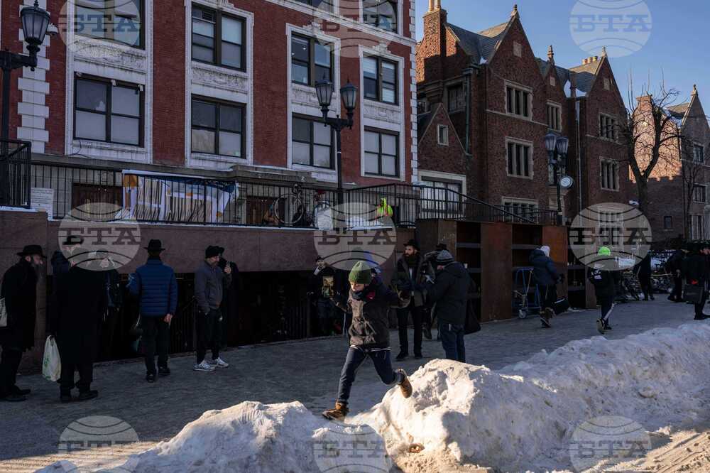 Chabad Headquarters Car Crash