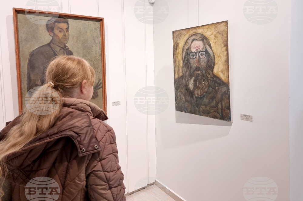 Ямбол - Андон Топчиев - изложба