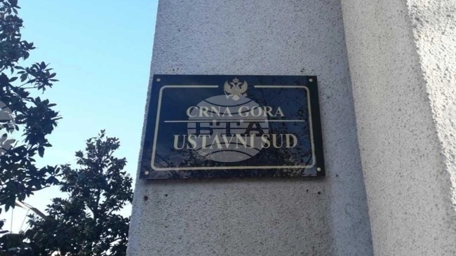 МИНА: Конституционният съд на Черна гора отмени забраната за извършване на търговска дейност в неделя