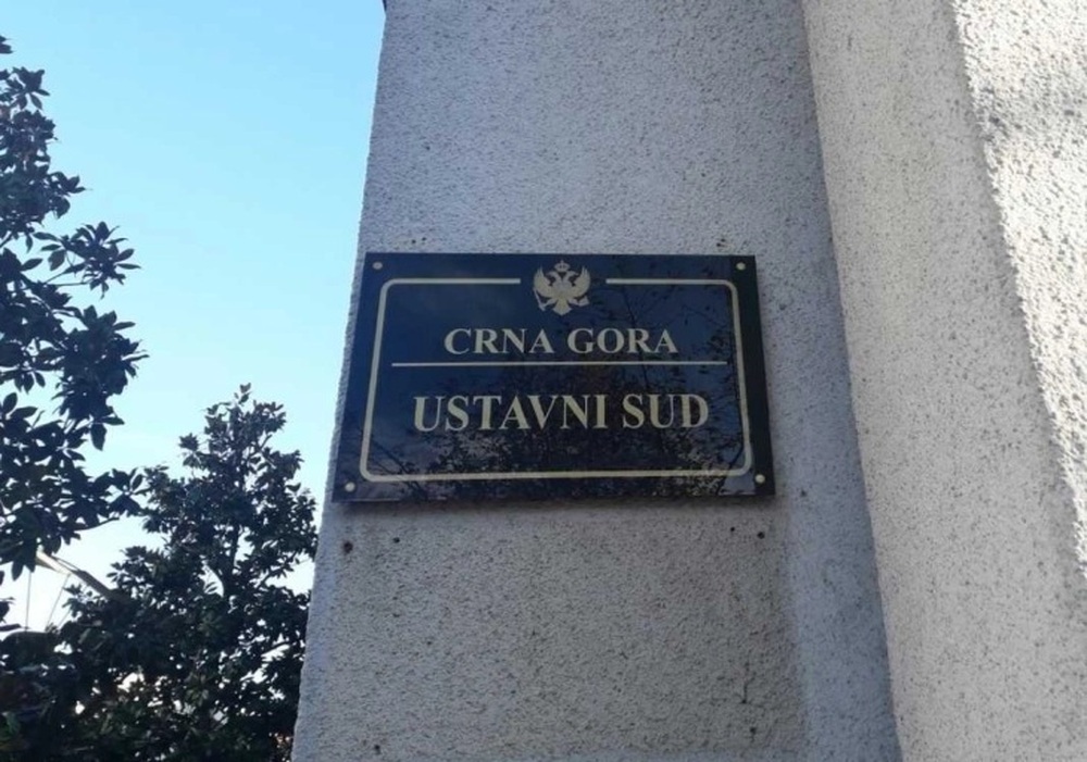 МИНА: Конституционният съд на Черна гора отмени забраната за извършване на търговска дейност в неделя