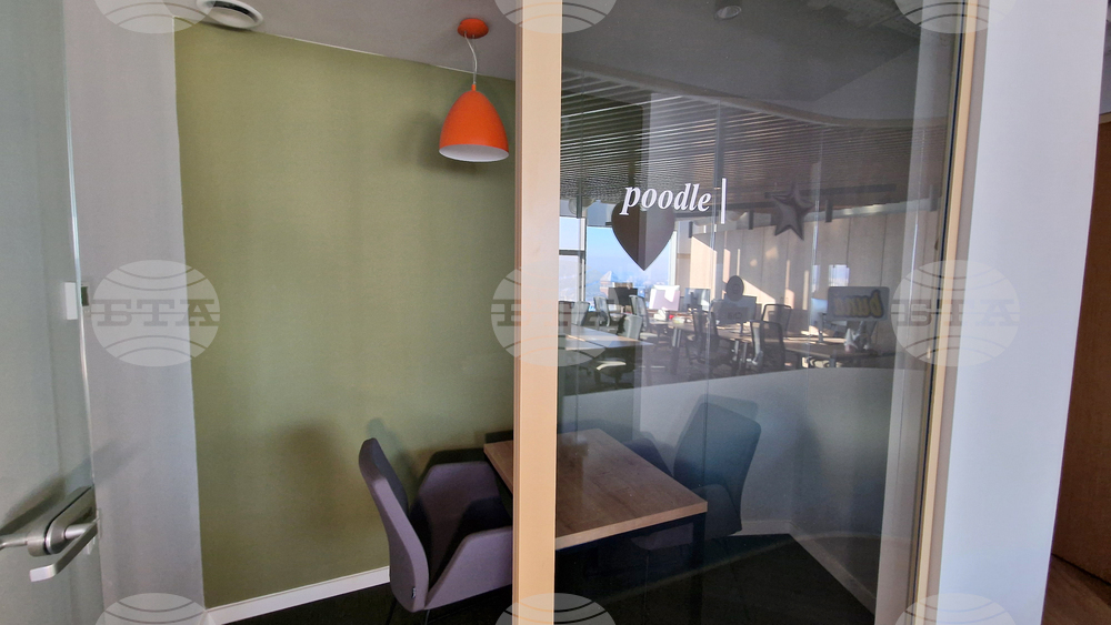 Румъния - Букурещ - споделено работно пространство