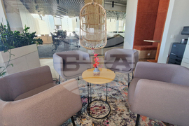 Румъния - Букурещ - споделено работно пространство