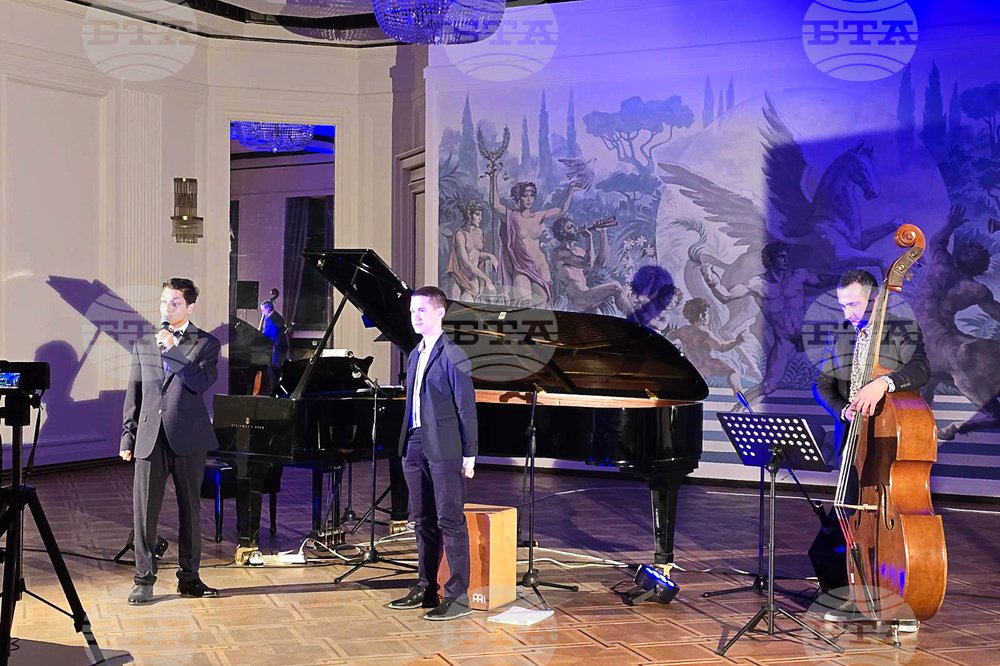 Млади музиканти представиха в Добрич “Музикално пътешествие”