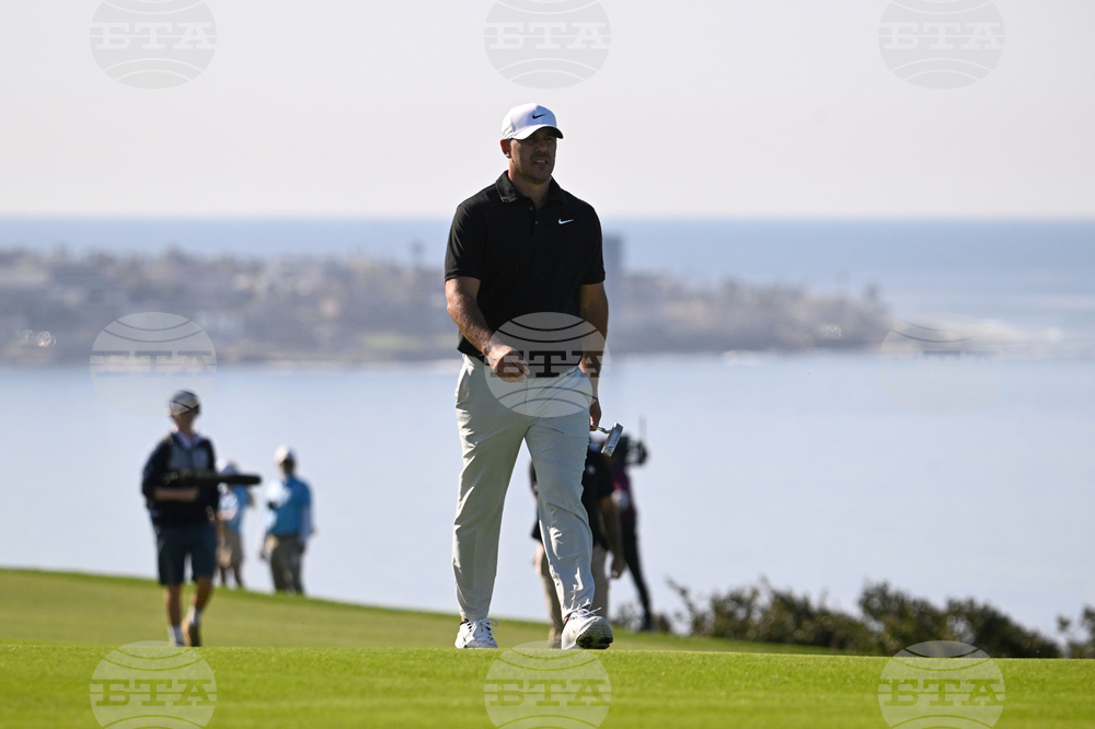 Farmers Insurance Open Golf