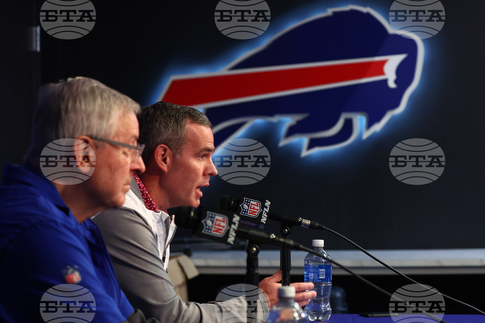 CORRECTION Bills Football