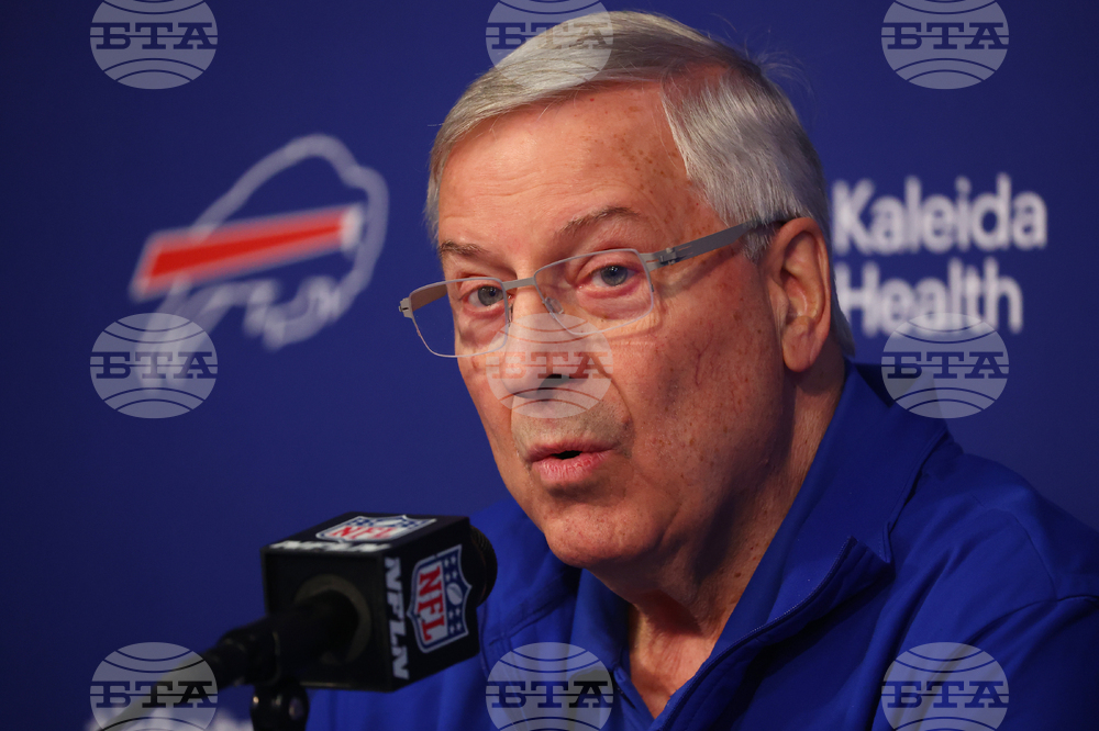 CORRECTION Bills Football