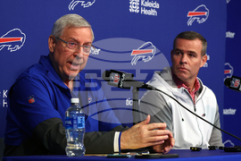 CORRECTION Bills Football