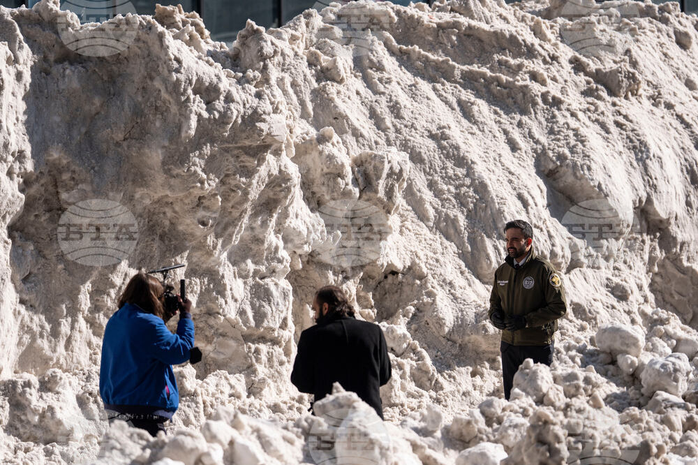 APTOPIX Winter Weather New York