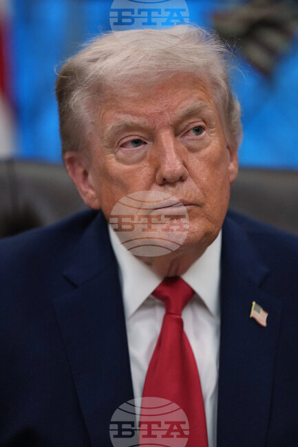 Тръмп отрече да е подремвал по време на заседания