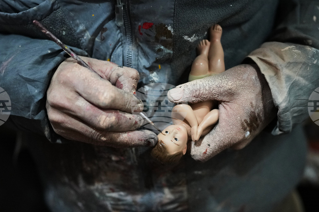 APTOPIX Mexico Baby Jesus Restoration