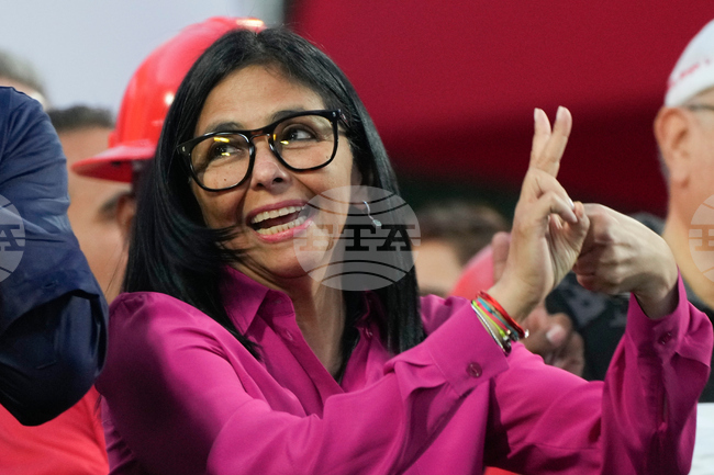 Временната президентка на Венецуела предлага закон за всеобща амнистия, съобщи в. "Паис"