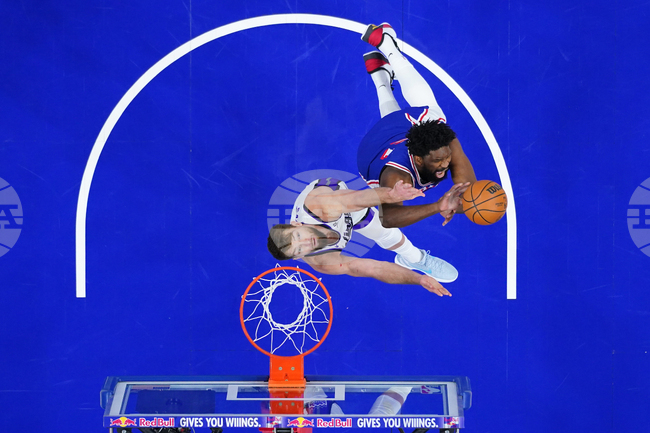 Kings 76ers Basketball