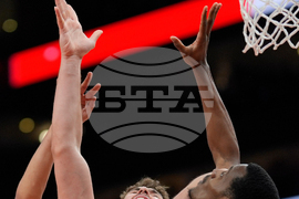 Rockets Hawks Basketball