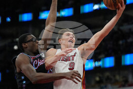 Heat Bulls Basketball