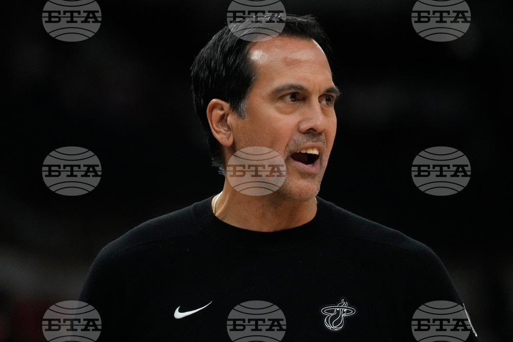 Heat Bulls Basketball