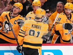 Blackhawks Penguins Hockey