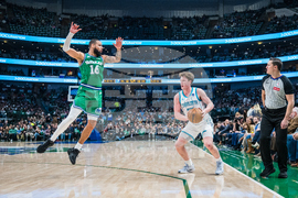 Hornets Mavericks Basketball