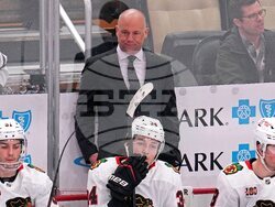 Blackhawks Penguins Hockey