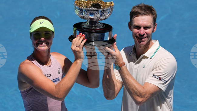 Австралийците Оливия Гадецки и Джон Пиърс защитиха титлата си при смесените двойки на Откритото първенство на Австралия