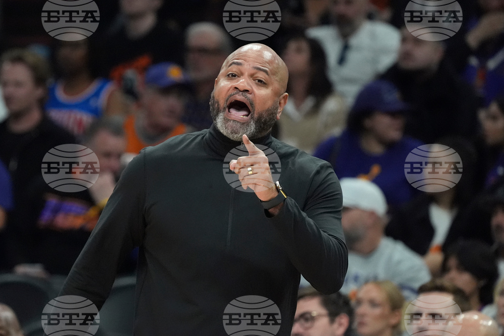 Pistons Suns Basketball