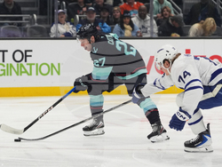 Maple Leafs Kraken Hockey