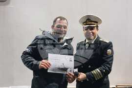 НИК 421 - пролива Дрейк - прекосяване - грамоти