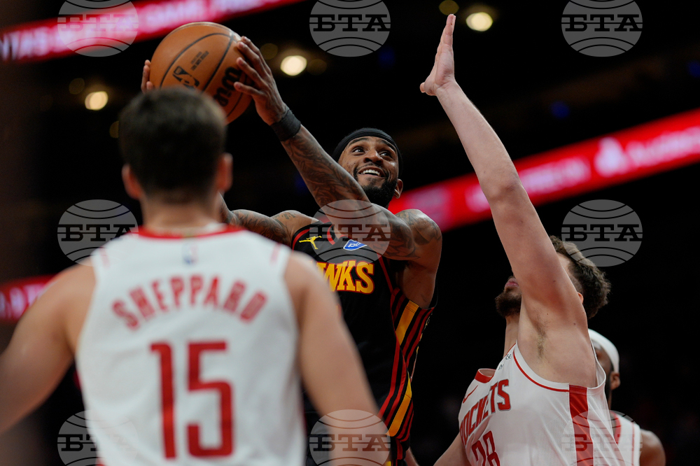 Rockets Hawks Basketball