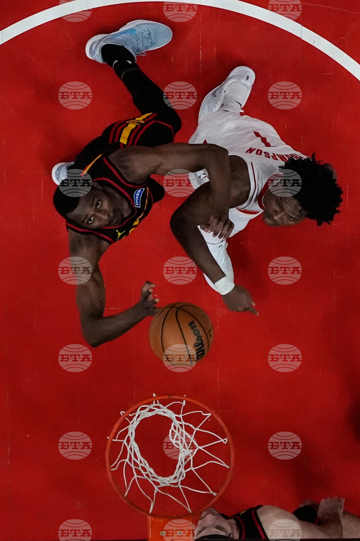 Rockets Hawks Basketball