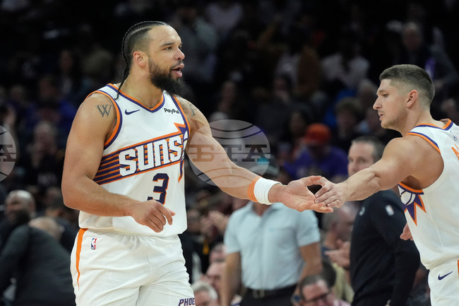 Финикс се наложи над лидера в Източната конференция Детройт в мач от НБА, Дилън Брукс отбеляза 40 точки