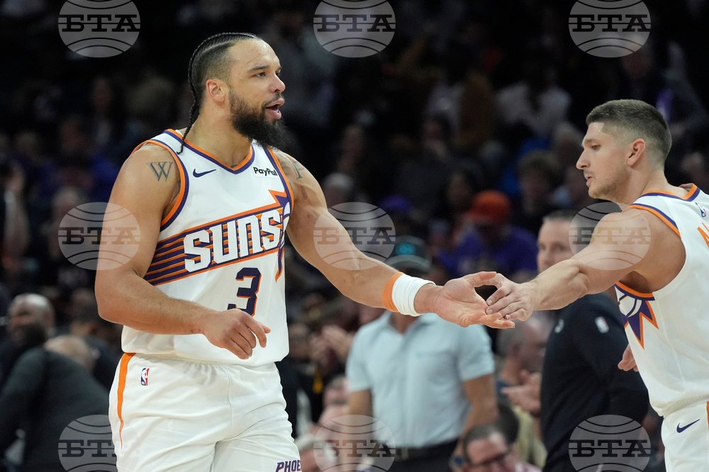 Pistons Suns Basketball