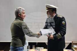 НИК 421 - пролива Дрейк - прекосяване - грамоти