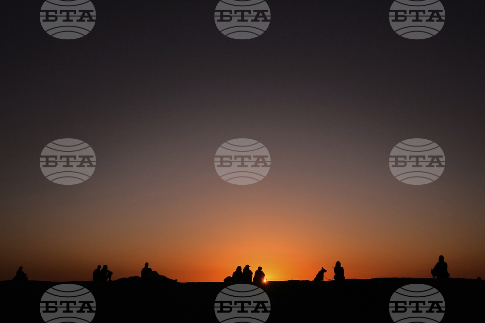 APTOPIX California Daily Life