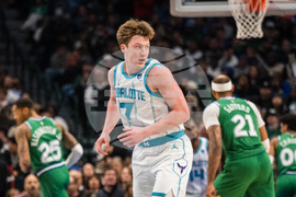 Hornets Mavericks Basketball