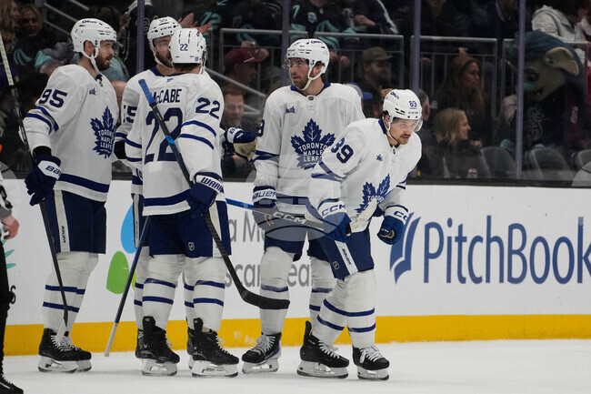 CORRECTION Maple Leafs Kraken Hockey