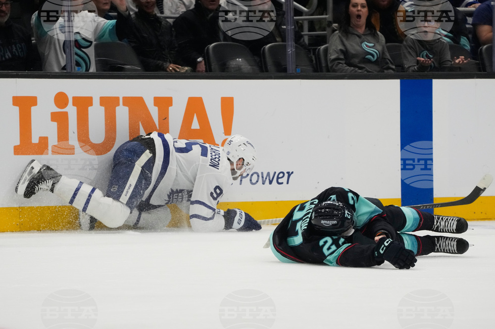 CORRECTION Maple Leafs Kraken Hockey