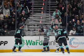 Maple Leafs Kraken Hockey