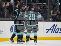 Maple Leafs Kraken Hockey