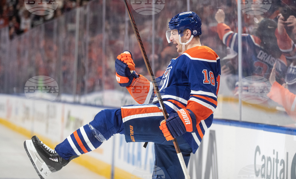 Sharks Oilers Hockey