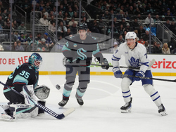 Maple Leafs Kraken Hockey