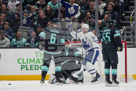 Maple Leafs Kraken Hockey