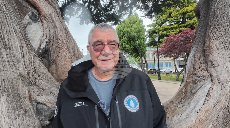 Bulgarian Antarctic Expedition Head Pimpirev: Antarctica Is Place for Reading