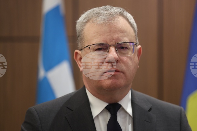 Румъния се ангажира с модернизацията на транспортния коридор Черно море – Егейско море, каза държавният секретар на инфраструктурата и транспорта на Румъния Йонут Кристиан Савою 