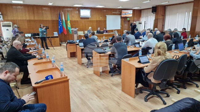 Общинските съветници в Шумен взеха решение за отдаване под наем на самостоятелно помещение в ДКЦ 1