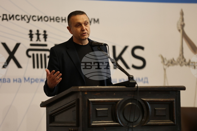 Всички сме неадекватни като възрастни по отношение на новите реалности, които имат децата, каза Георги Богданов, директор на Национална мрежа за децата