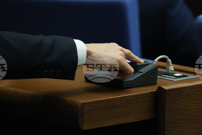 Парламентът разреши окончателно рекламата на адвокатската дейност и регламентира използването на посредници за контакт с потенциални клиенти