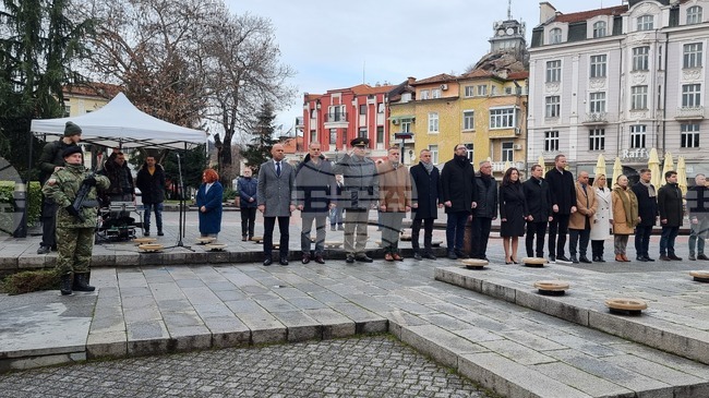 Пловдив - Годишнина - Стефан Стамболов - рождение